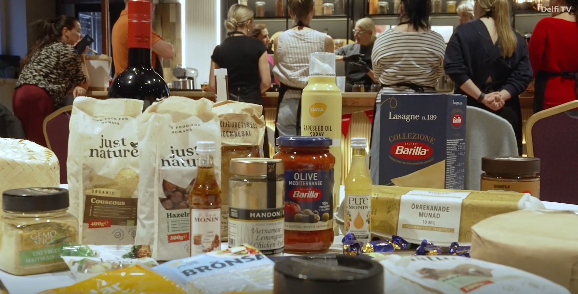 Saa kokkamise põhitõed selgeks koos armastatud peakoka Angelica Udekülliga Oma Maitse alustab sügishooaega kokakooli sarjaga, kus kõik soovijad saavad õppida
Th